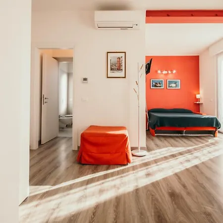 Apartment Al 13 Rosso - Lakeside Leisure & Business Stresa